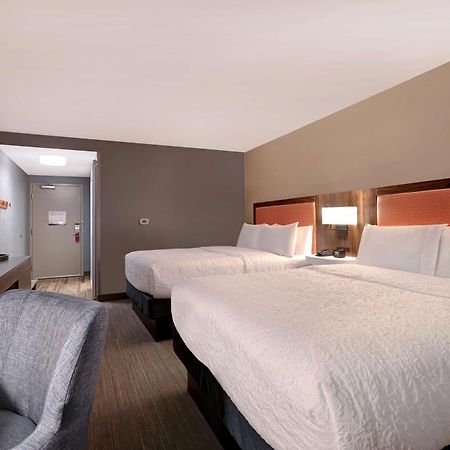 Hampton Inn Crown Point, In エクステリア 写真